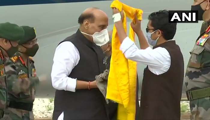 राजनाथ सिंह दोन दिवसांच्या लडाख, जम्मू काश्मीर दौऱ्यावर 