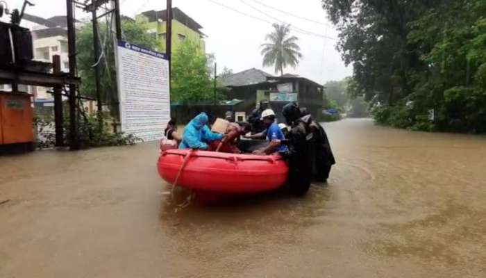 रायगडात संततधार : पुरामुळे १०० हून अधिक नागरिकांचे  स्‍थलांतर तर मुंबई - गोवा महामार्ग ठप्प 