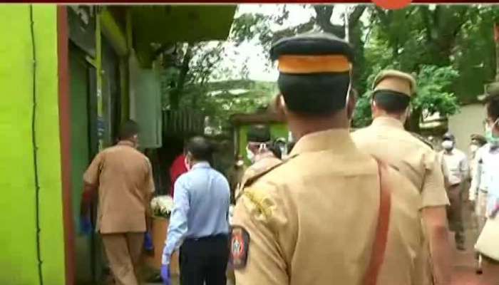  Mumbai Mayor Kishori Pedhnekar On Pilot Deepak Sathe Cremated With State Honours