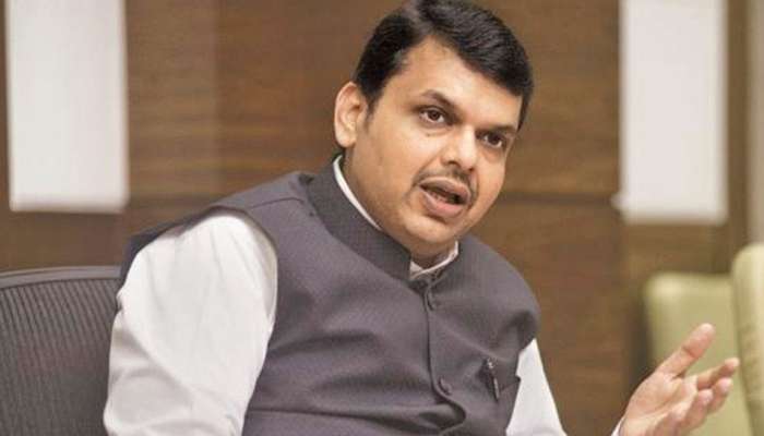 'पोलीस बदल्यांसाठी अर्थपूर्ण बोलणी सुरू', फडणवीसांचा गंभीर आरोप