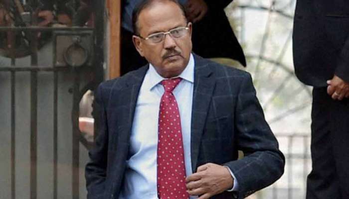 भारत-चीन वाद: LAC वरील परिस्थितीचा अजित डोवल यांनी घेतला आढावा