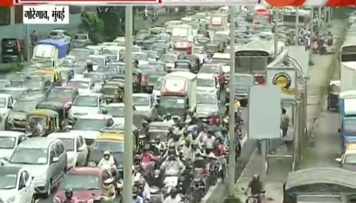 Mumbai,Goregaon Heavy Traffic On Road
