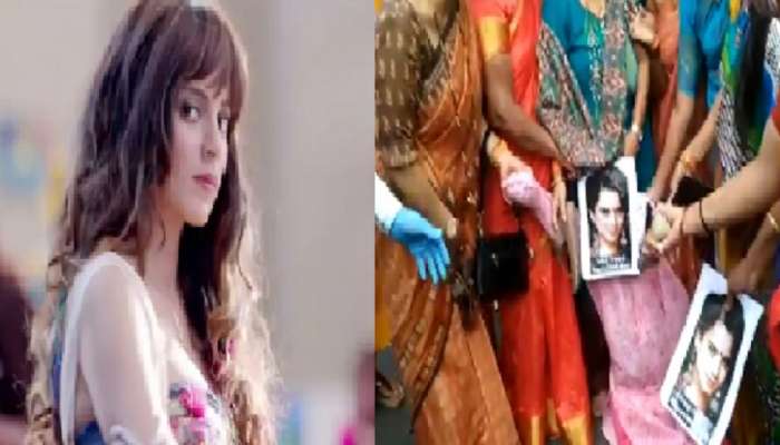 कंगनाच्या वक्तव्यानंतर महिला शिवसैनिक रस्त्यावर, जोडे मारो आंदोलन करुन निषेध
