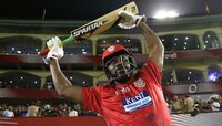 IPL 2020 : ख्रिस गेल मैदानात उतरणार, पंजाबसाठी 'करो या मरो'ची स्थिती