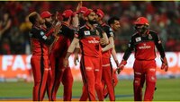 RCB च्या बॉलरच्या बोटाला 5 टाके, मुंबई विरुद्ध खेळण्याबाबत शंका
