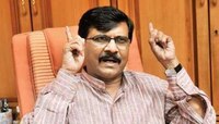 ती शिवसेनेची भूमिका नाही; 'कराची स्वीट्स' प्रकरणी संजय राऊतांचं स्पष्टीकरण 