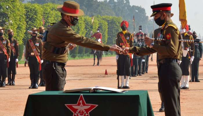 राष्ट्रपती भवनात शिख रेजिमेंटने घेतली गोरखा रायफल्सची जागा