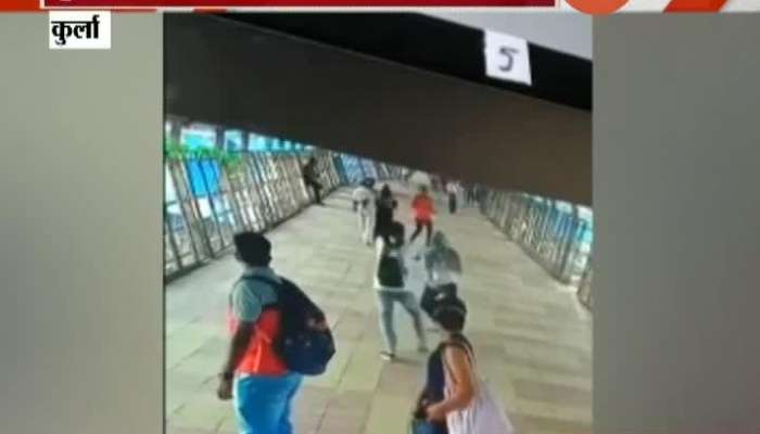 Kurla Railway Station Bridge Commuters Got Attack By Unknown