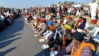 शेतकऱ्यांसोबतची चर्चा फिस्कटली, शेतकरी आंदोलन सुरूच