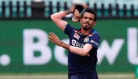 IND VS AUS : दुसऱ्या टी-२० सामन्यात सर्वाधिक रन देऊन ही चहलने केला हा विक्रम