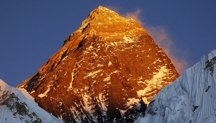 Mount Everestची उंची खरंच कमी झालीय? 