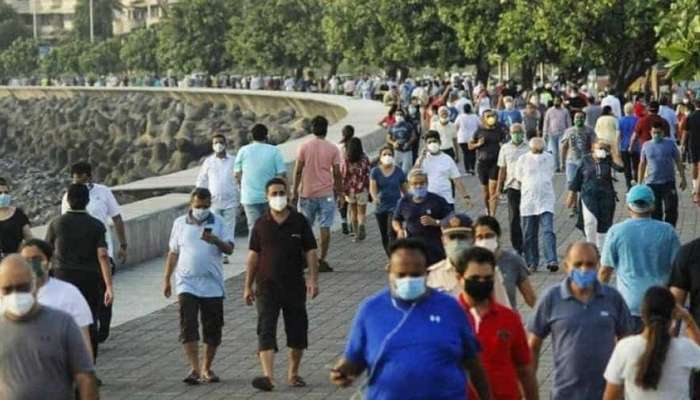 तरुणांची इच्छा पूर्ण करण्यासाठी राज्यमंत्री बनले फोटोग्राफर