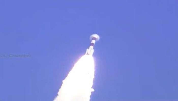 ISROची कामगिरी, भारताचा CMS-01 उपग्रह यशस्वी प्रक्षेपित  