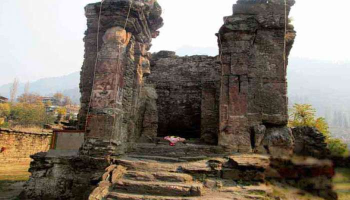 पाकिस्तानात हिंदू आणि मंदिरांचंही अस्तित्व धोक्यात