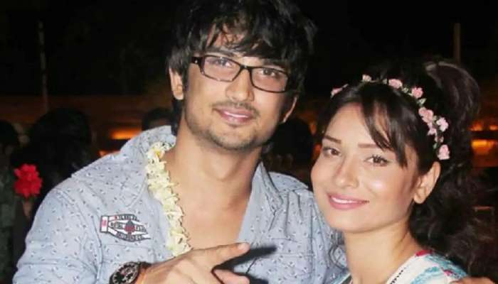 Rekha च्या खास अंदाजात दिसली Ankita Lokhande 