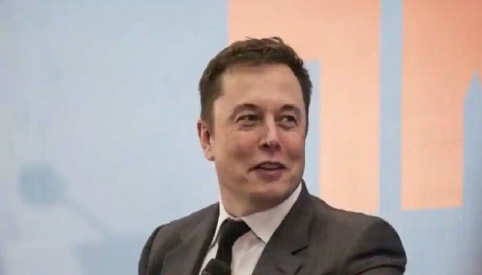 कोण आहे जगातील सर्वात श्रीमंत व्यक्ती, Elon Musk यांना कोणी टाकलं मागे?
