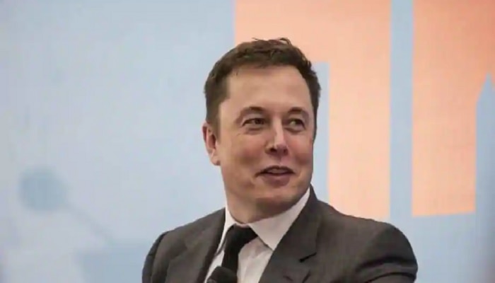 कोण आहे जगातील सर्वात श्रीमंत व्यक्ती, Elon Musk यांना कोणी टाकलं मागे?