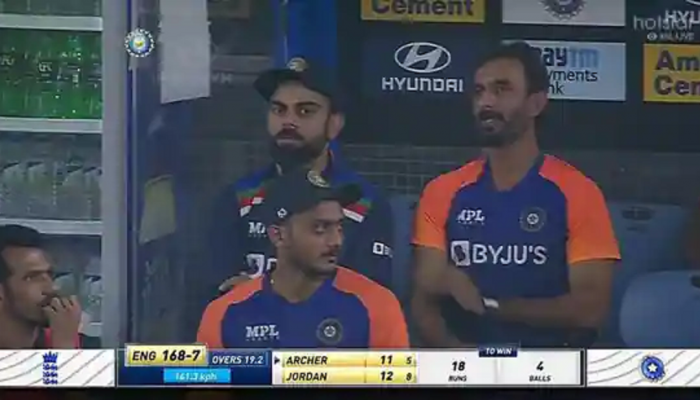 Ind VS Eng : चौथ्या टी-20 सामन्यात विराट मध्येच मैदानातून बाहेर का गेला?