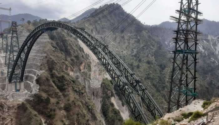 भारतीय रेल्वेने बांधला जगातील सर्वात उंच रेल्वे ब्रिज