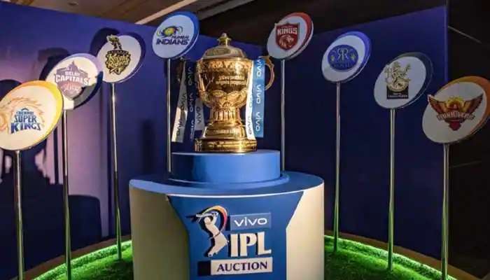 IPL 2021: आयपीएलमध्ये &#039;या&#039; टीमला मोठा धक्का &#039;हा&#039; महत्त्वाचा प्लेअर आयपीएलमधून बाहेर