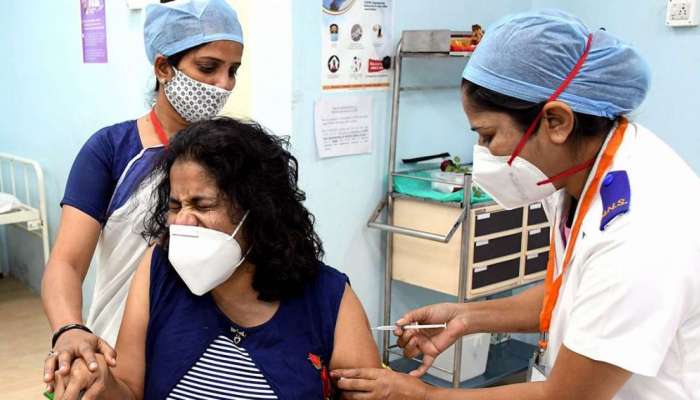 18 वर्षांवरील सर्वांचं लसीकरण मोफत करणार, 'या' सरकारचा निर्णय