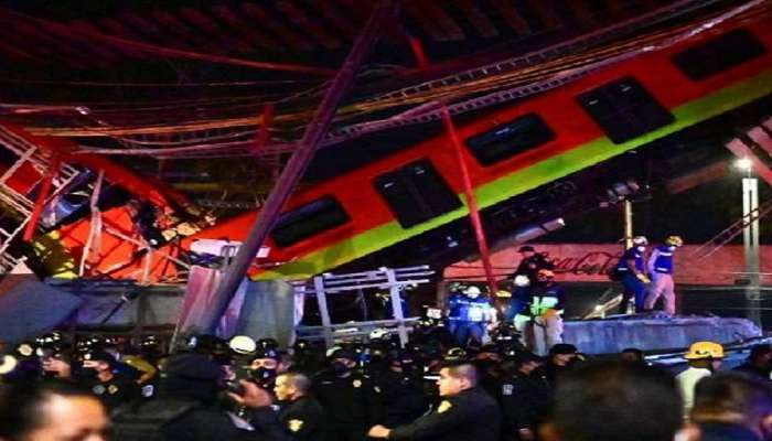 मेक्सीकोमध्ये मेट्रो रेल्वे जात असताना पूल कोसळल्याने भीषण अपघात