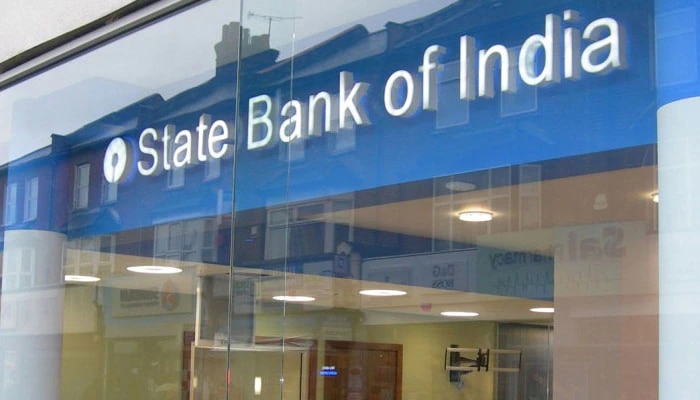 SBI बँकेची शाखा बदलू इच्छिता? जाणून घ्या सोपा मार्ग