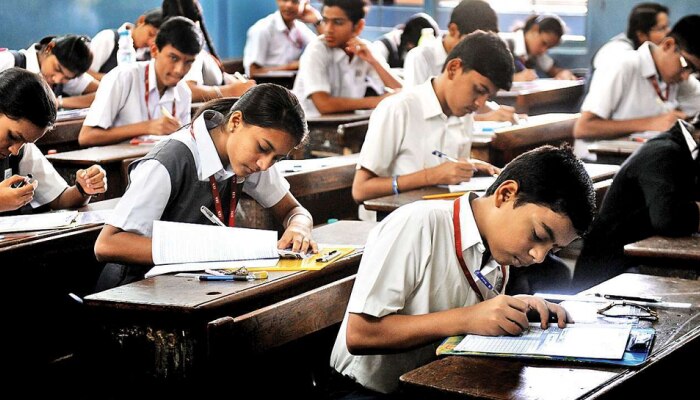 SSC Exam | न्यायालयाने ताशेरे ओढूनही राज्य सरकार परीक्षा न घेण्याच्या निर्णयावर ठाम 