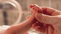 'या' देशात दामपत्यांना 2 ऐवजी 3 अपत्यांना जन्म देण्यास परवानगी