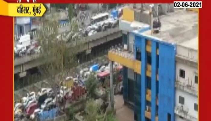 traffic jam on the Western Express Highway in Mumbai