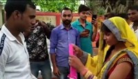 तो करिअर करण्यासाठी दुबईत गेला...असं काय घडलं की, याला नोकरी सोडून लग्न करावं लागलं