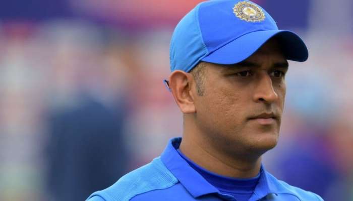 MS Dhoni चा हा लूक तुम्हाला आवडो न आवडो पण त्याच्या मुलीनं तर...फोटो व्हायरल