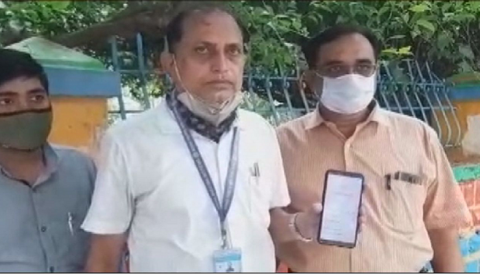 'डेथ सर्टिफिकेट तयार आहे घेऊन जा'! जिंवत व्यक्तीलाच आला फोन