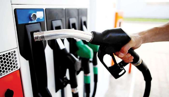 Petrol Diesel Price : पुन्हा पेट्रोल-डिझेलच्या दरात वाढ, १ लीटरकरता मोजावे लागणार एवढे रुपये 