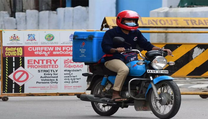 आपल्या मोटरसायकलला इलेक्ट्रिक वाहनांमध्ये बदलणार  Domino&#039;s; या  कंपनीसोबत केला करार