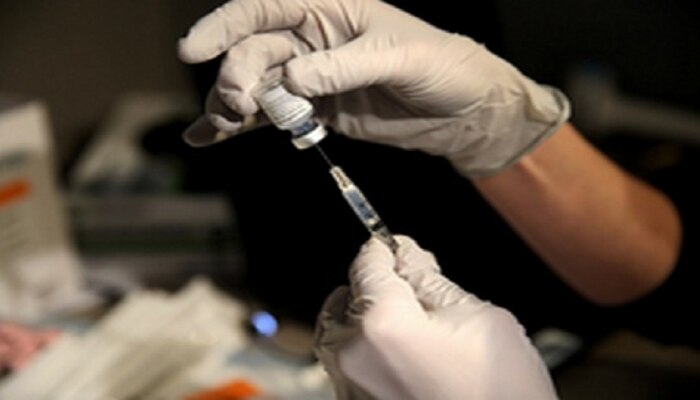 Corona Vaccination : महाराष्ट्रात लसीकरण मोहिमेचं मोठं यश, &#039;अशी&#039; कामगिरी करणारं देशातील पहिलं राज्य 