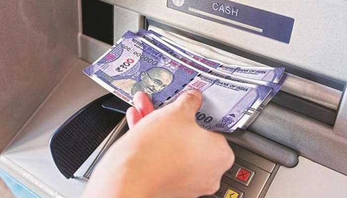 बँकेच्या  ATM,चेक बुक आणि पैसे काढण्याच्या शुल्कात मोठा बदल, नवीन नियम उद्यापासून लागू होणार