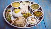 सावधान! शिळ्या अन्नामधील 'या' गोष्टी कधीच पुन्हा गरम करुन खाऊ नका...