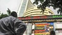 शेअर मार्केटच्या पॉवरफुल टॉप 10  कंपन्या मालामाल; लाखो कोटींनी वाढली मार्कट वॅल्यू