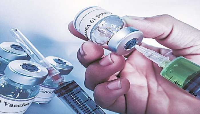 धक्कादायक! लस घेण्यासाठी विरोध केला म्हणून नोकरीवरून काढलं