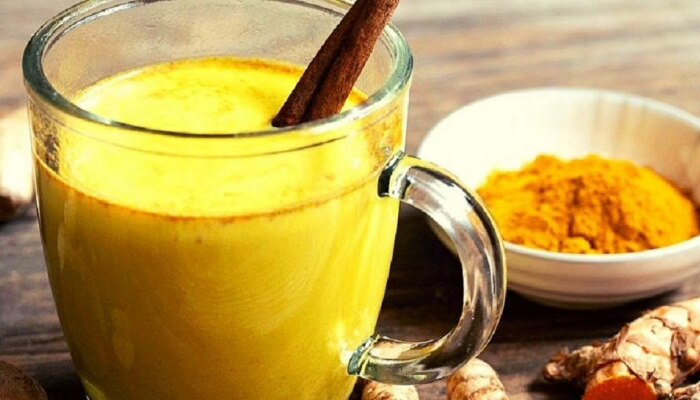 Side Effects of Turmeric Milk : या 5 समस्या असलेल्या लोकांनी कधीही हळदीचे दुध पिऊ नये