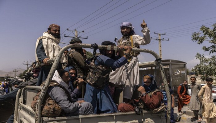 तालिबान्यांमुळे आता मोबाईल, ई-बाईक्स आणि ई-कारवर देखील होणार परिणाम?