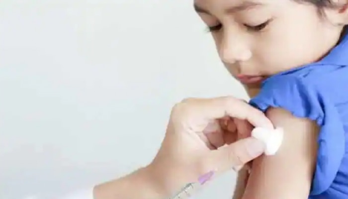 Covid Vaccination : मुलांना कोणत्या महिन्यात टोचली जाणार कोरोना लस? वाचा अपडेट्स