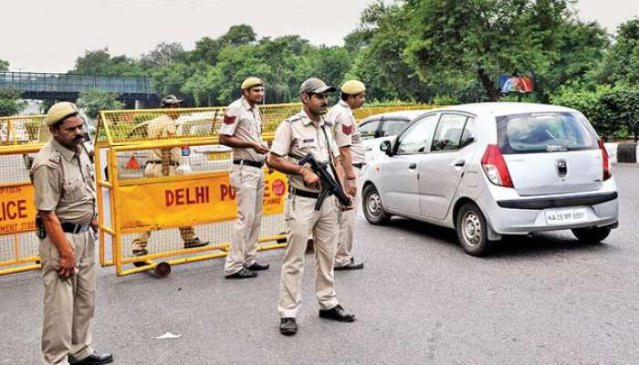 भारतात दहशतवादी हल्ल्याची शक्यता, दिल्लीतील महत्त्वाची ठिकाणं निशान्यावर