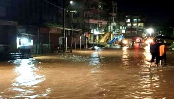 कोकणात मुसळधार, चिपळूण-दापोली शहरात पाणी भरण्यास सुरुवात