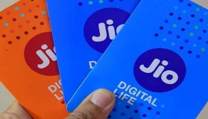 Jio ग्राहकांसाठी खुशखबर! 11 महिन्यांचा हा रिचार्ज करा आणि मिळवा बेस्ट सेवा