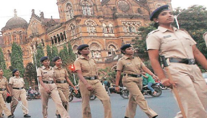 महिला सुरक्षेसाठी मुंबई पोलिसांचं पाऊल, प्रत्येक पोलीस स्टेशनमध्ये &#039;निर्भया पथका&#039;ची स्थापना