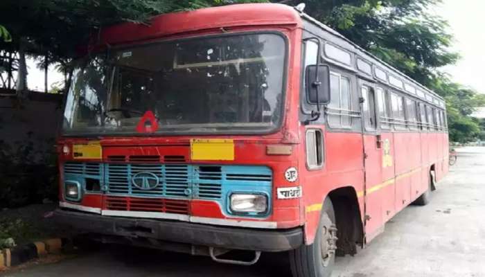 Ahmednagar : एसटीत गळफास घेत चालकाची आत्महत्या 