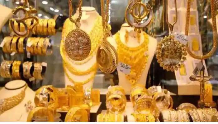 Gold Today: सोन्या-चांदीचे दर बदलले, काय आहेत आजचे दर जाणून घ्या