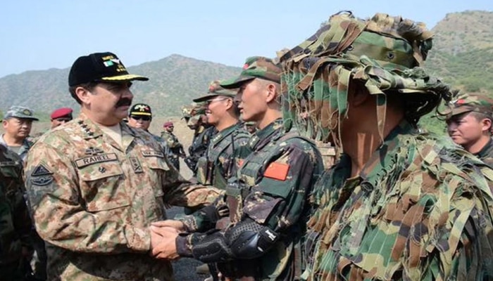 चीनी सैन्यात पाकिस्तानी अधिकाऱ्यांची तैनाती! मोठ्या षडयंत्राचा प्रयत्न?